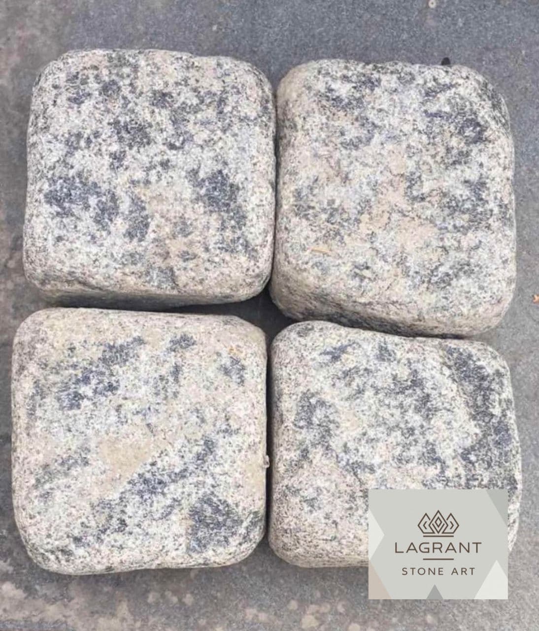 Cobblestone Pavement 10x10x5 Old Town